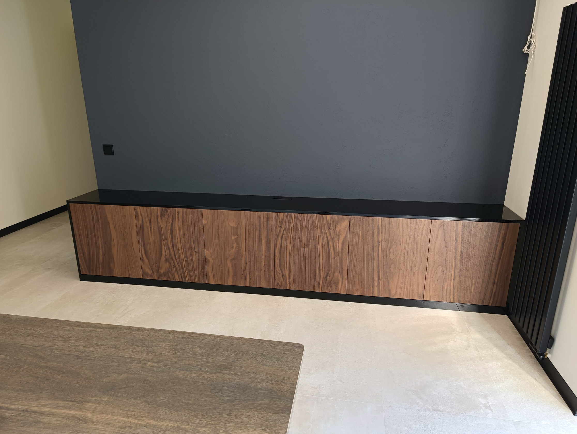 Тумба под тв